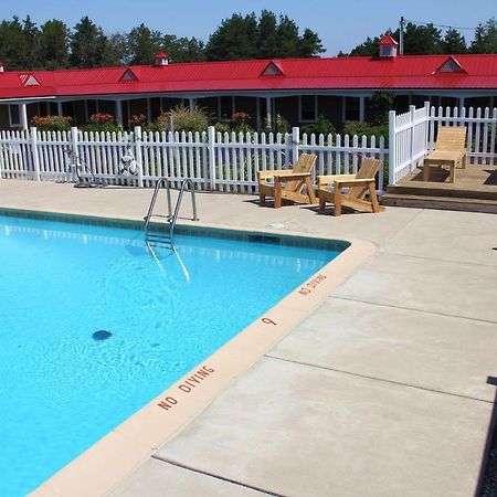 Mackinac Lake Trail Motel Mackinaw City Quarto foto