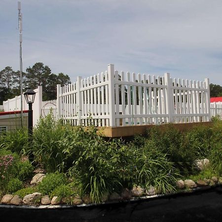 Mackinac Lake Trail Motel Mackinaw City Quarto foto